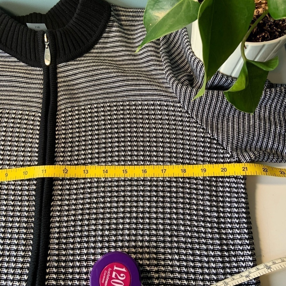 Alia Cardigan - Picture 6 of 6